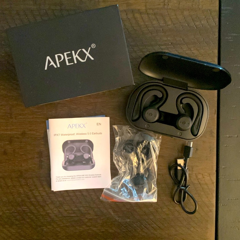 APEKX Bluetooth Headphones & All Accessories INCLUDED!